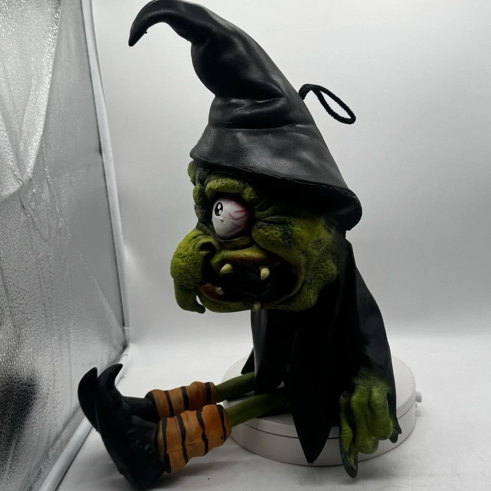 Halloween Rubber Hanging Witch 21